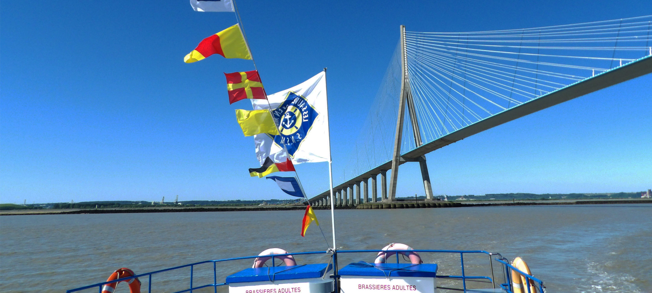 Promenades en bateau à Honfleur En mer ou dans le port